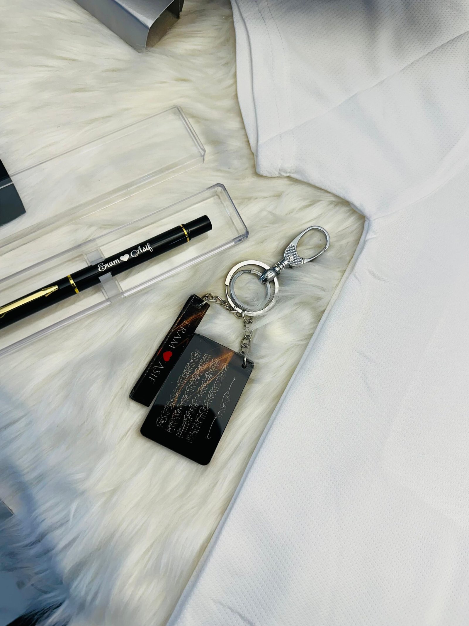 Name customized gift hamper for Couple 3 Name customized gift hamper for Couple - Image 4