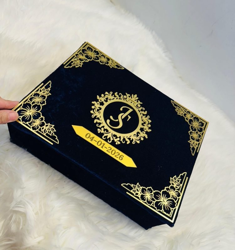 Name customized Invitation box