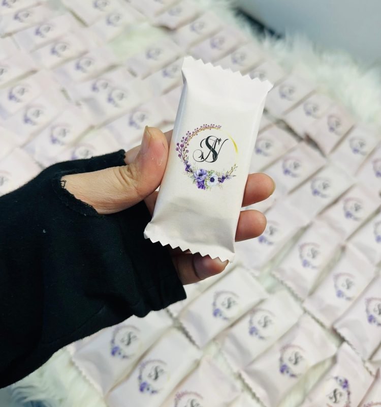 Name customized wedding return gift chocolate 100 piece